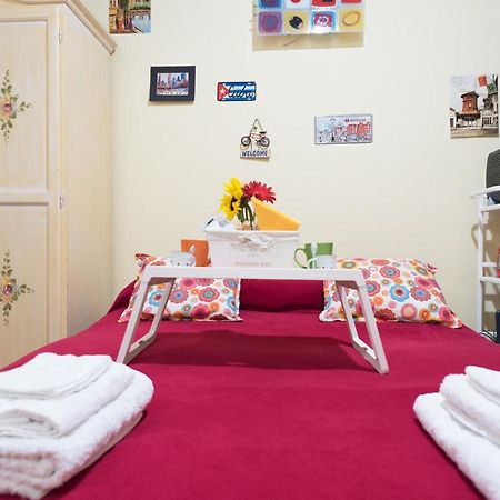 Bobbo House Apartment Наполи Екстериор снимка