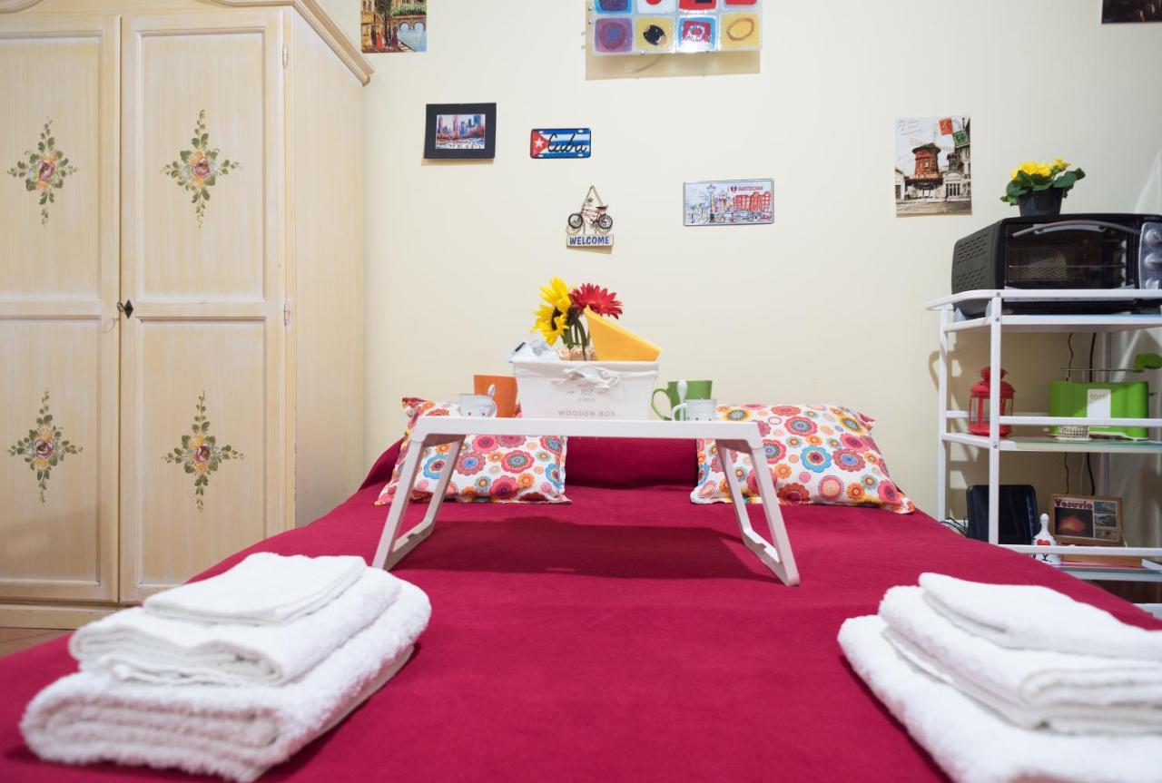 Bobbo House Apartment Наполи Екстериор снимка