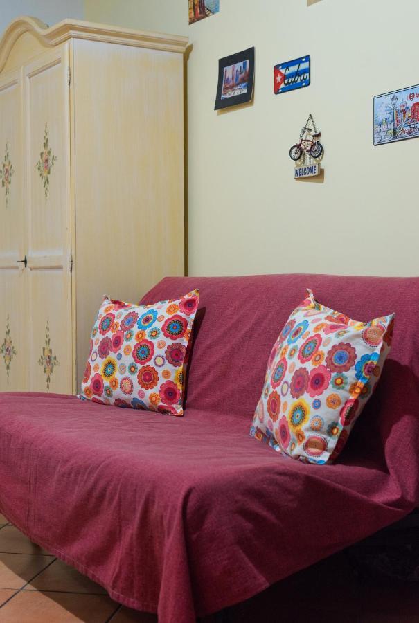 Bobbo House Apartment Наполи Екстериор снимка